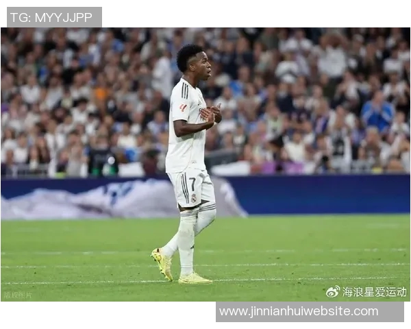 维尼修斯在阿隆索的指导下重拾冷静状态12场比赛仅吃一张牌